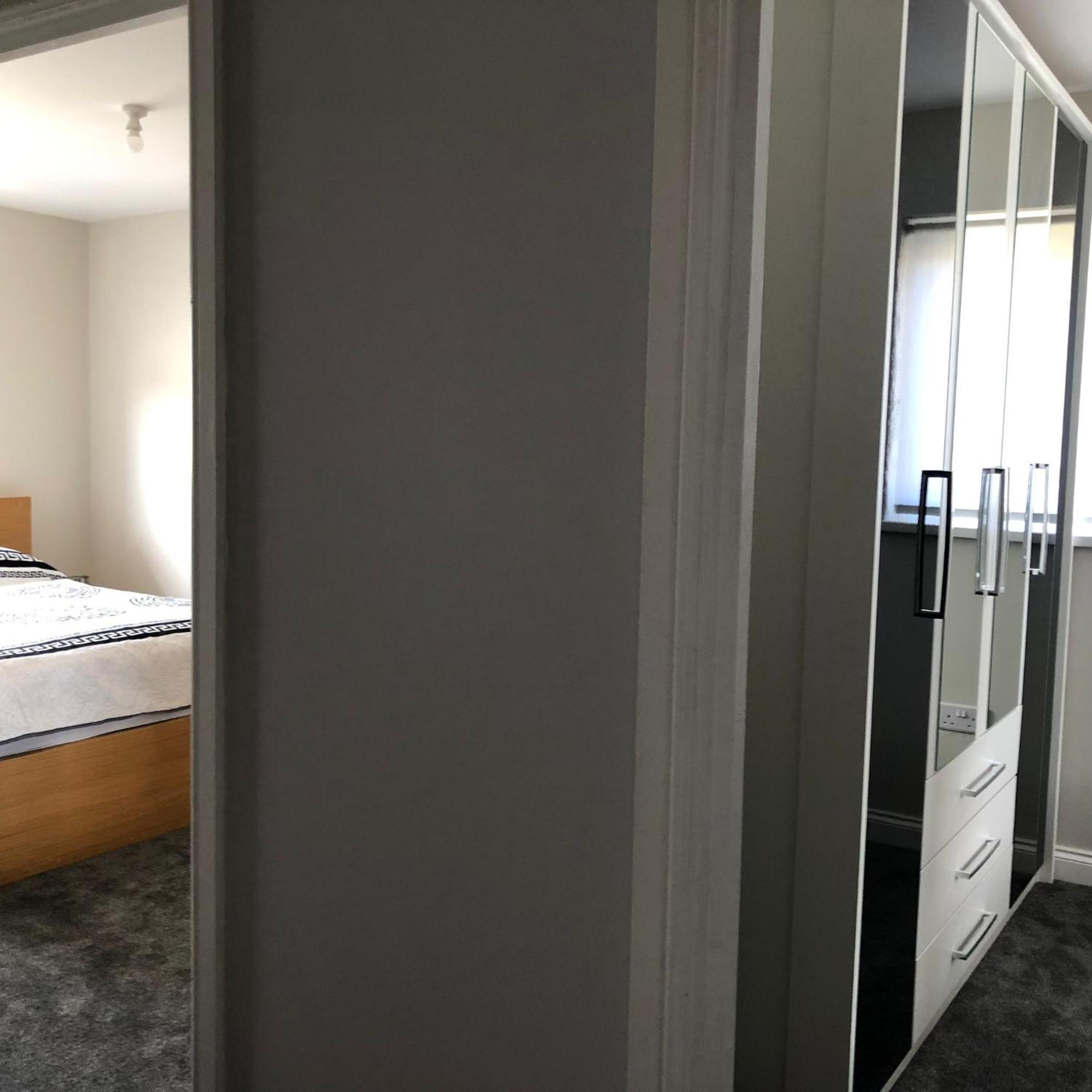 Cozy House With Free Parking & Wifi Near Maryland Station Hotel Londra Exterior foto