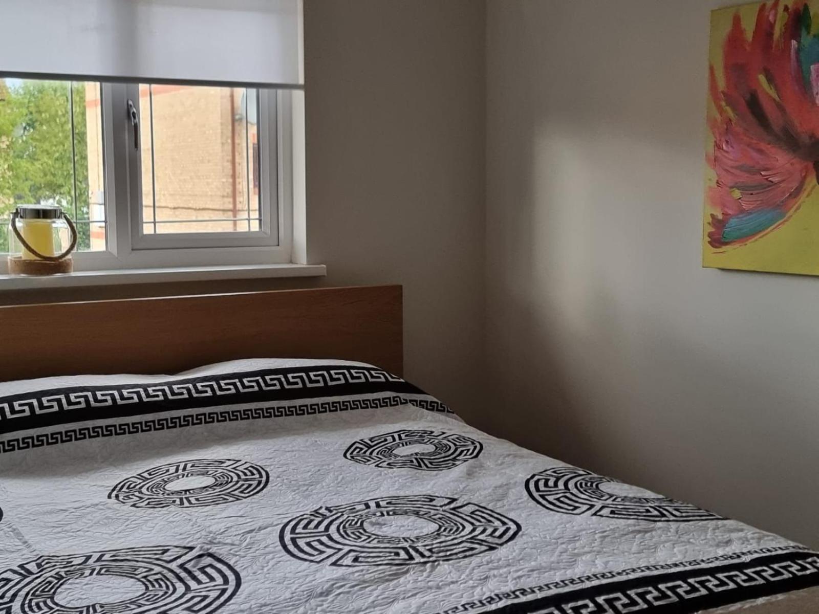 Cozy House With Free Parking & Wifi Near Maryland Station Hotel Londra Exterior foto