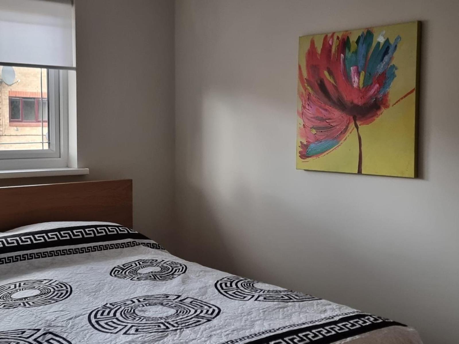 Cozy House With Free Parking & Wifi Near Maryland Station Hotel Londra Exterior foto